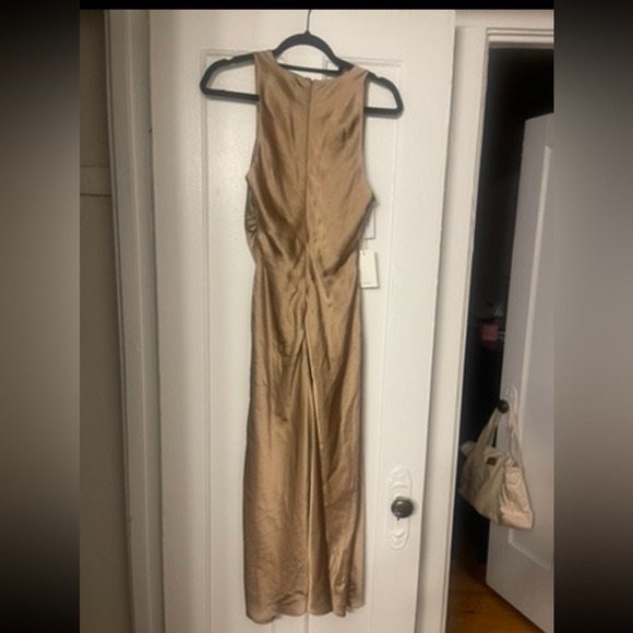 ARITZIA DRESS - Picture 2 of 2